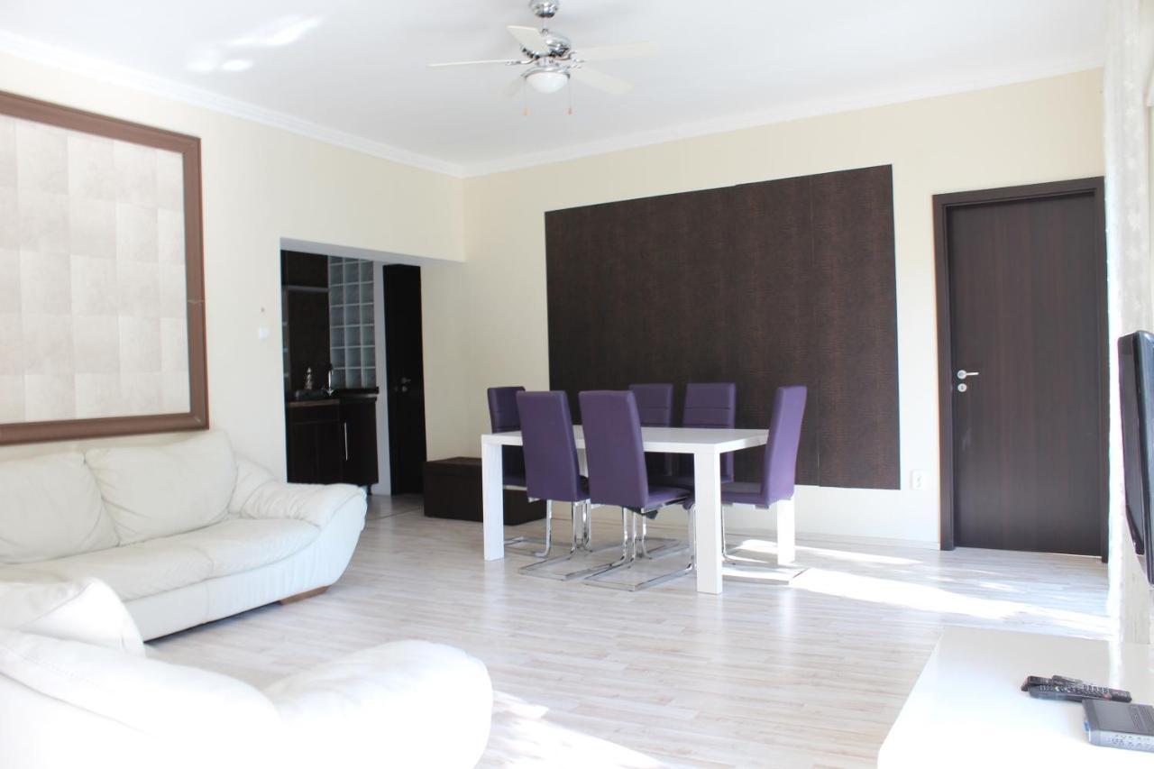 Апартаменти Medlin Apartman Шіофок Екстер'єр фото